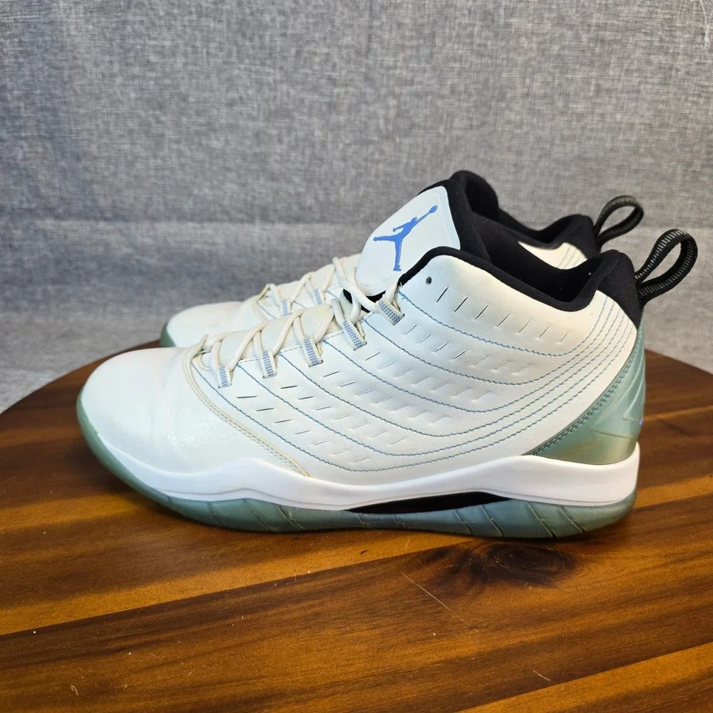 Jordan Velocity White Legend Blue Basketball Shoes 688975-117 Mens Size 11